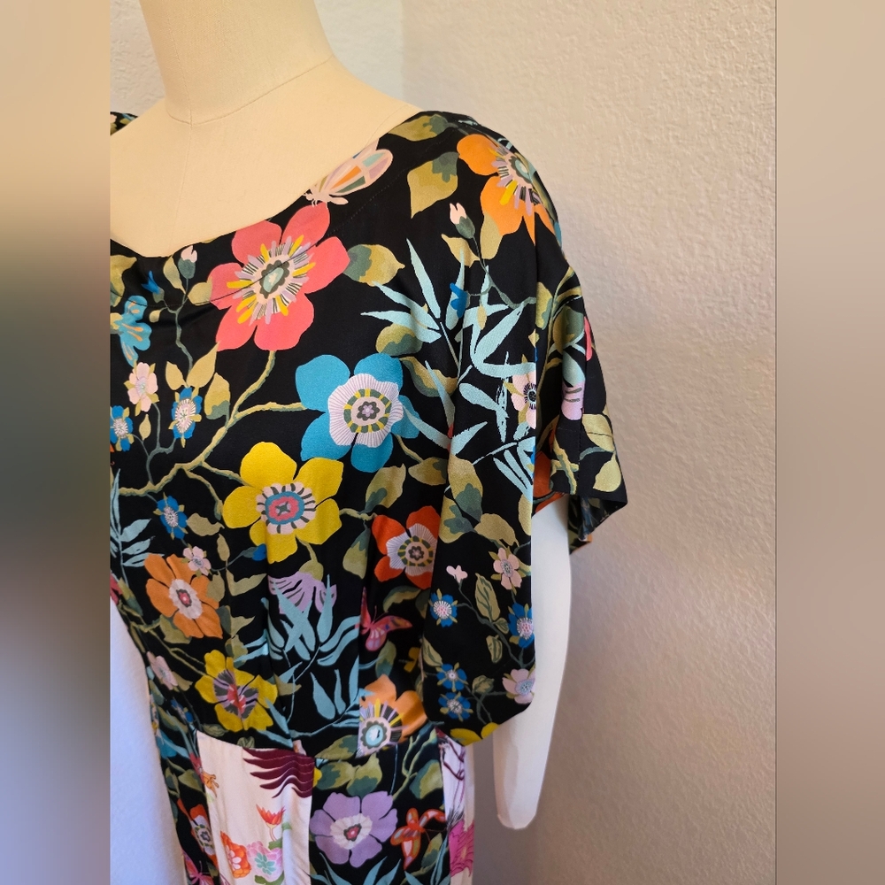 SALE Colorful Feminine Dress - Picture 9 of 16